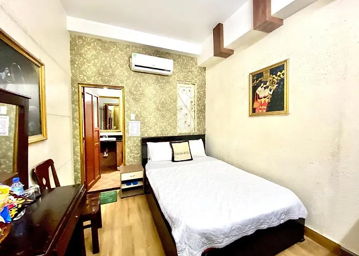 Tân Hà Hotel